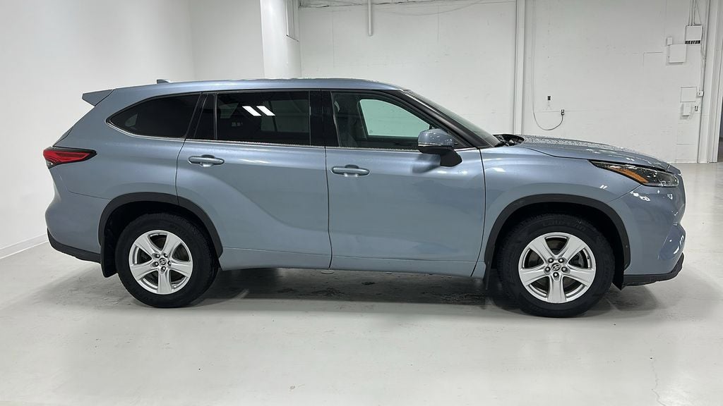 2021 Toyota Highlander LE