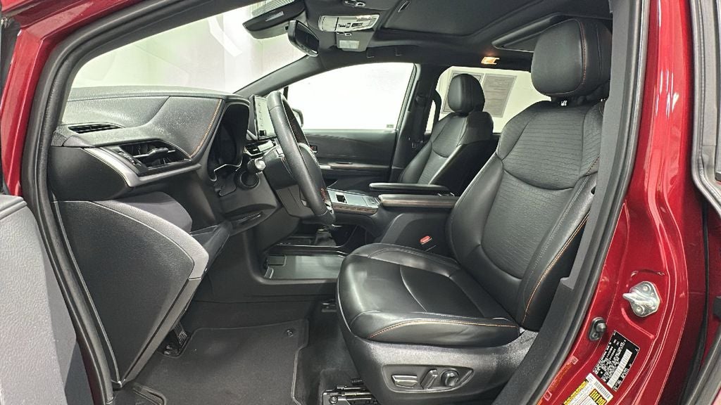 2021 Toyota Sienna XSE 7 Passenger