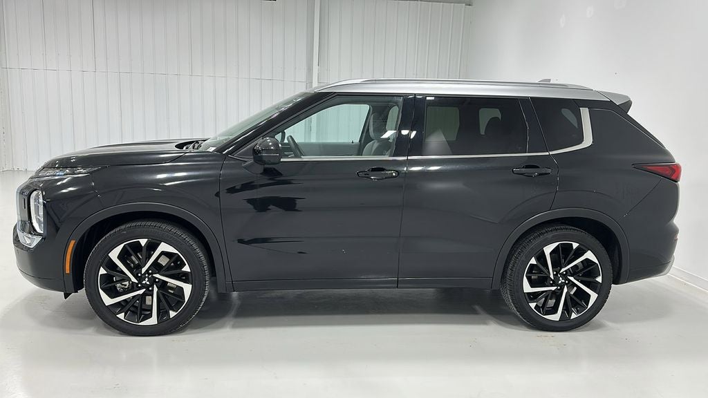 2024 Mitsubishi Outlander SEL Platinum Edition