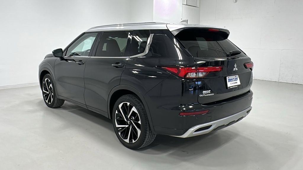 2024 Mitsubishi Outlander SEL Platinum Edition