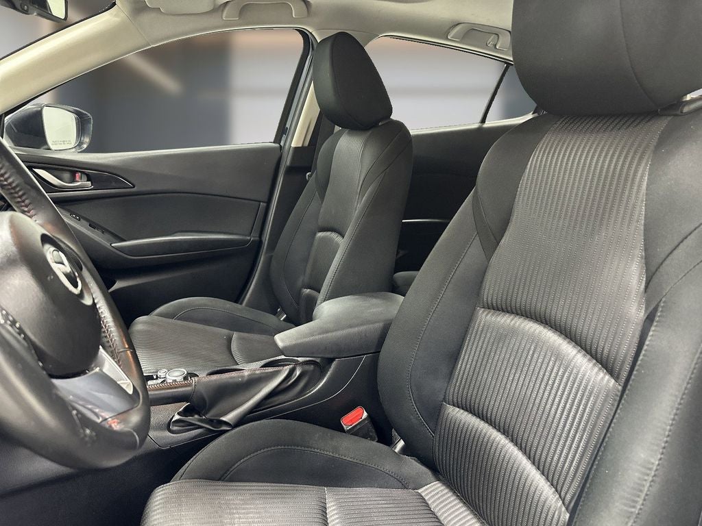 2016 Mazda Mazda3 i Grand Touring