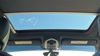 2017 Porsche Cayenne Platinum Edition