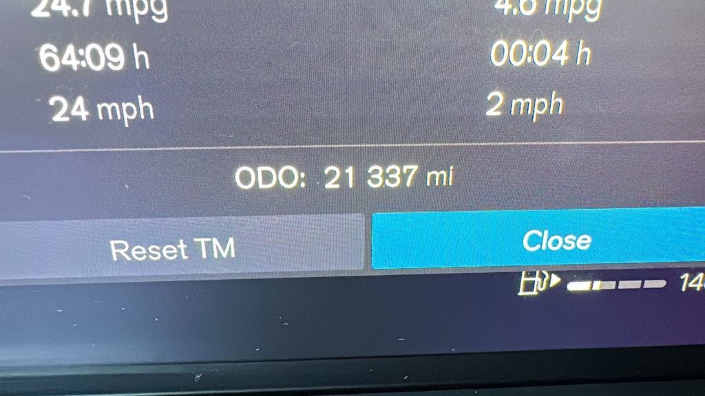 2023 Volvo XC60 B6 Ultimate Bright Theme