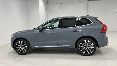 2023 Volvo XC60 B6 Ultimate Bright Theme